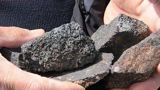 Yatağan'da 180 yıllık zımpara ocağı bulundu
