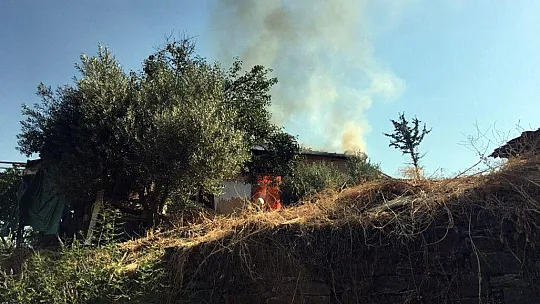 Yatağan'da korkutan ev yangını