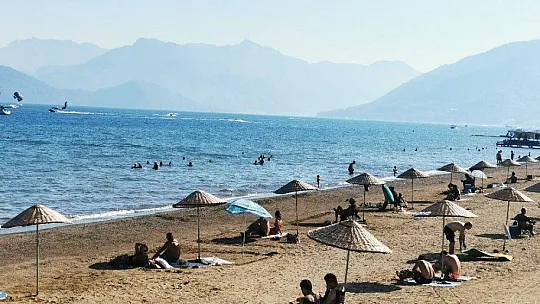 Yaz bitti, deniz keyfi bitmedi