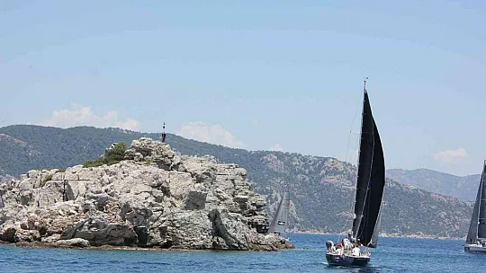 Yelken yarışlarının kış trofesi bugün sona erdi