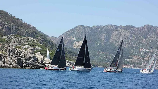 Yelken yarışlarının kış trofesi bugün sona erdi