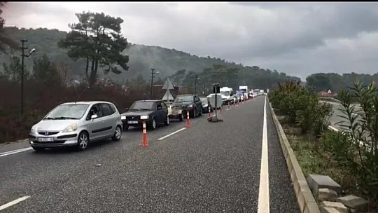 Yılbaşı öncesi Marmaris'e ve Datça'ya giriş yapan tüm araçlar denetleniyor