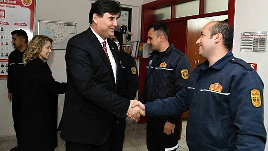 Karaca'dan yılbaşında anlamlı ziyaretler