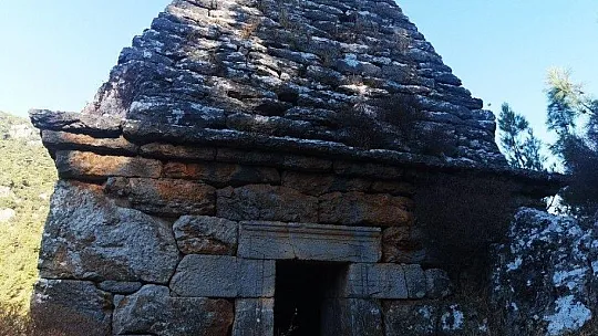 Yıllarca türbe sanıldı, mitolojik bir savaşçıya ait olduğu ortaya çıktı