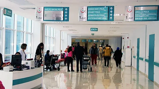 YOĞUN BAKIM SERVİSİNDE COVİD TARTIŞMASI