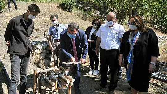 Yokluk ve imkansızlık kaşif yaptı