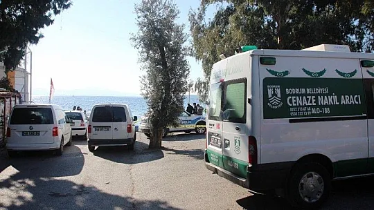 Yürüyüş yaparken sahilde cesetle karşılaştılar