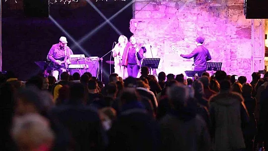 Zeynep Casalini Bodrum'u coşturdu