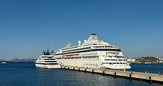 Bodrum Limanı'nda kruvaziyer hareketi