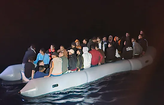 45 düzensiz göçmen kurtarıldı