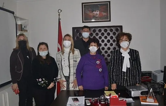 Demokrasi ve devrim şehitleri anıldı