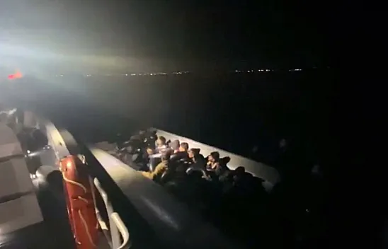 Düzensiz göçmenler mobil radara yakalandı