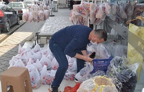 Ramazan ayında ihtiyaç sahiplerine askıda gıda yardımı 
