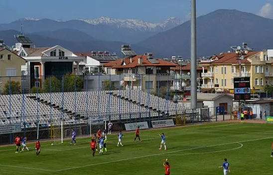 Şampiyonluk zora girdi