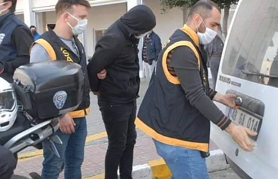 Alacak yüzünden darp edip öldürdüler