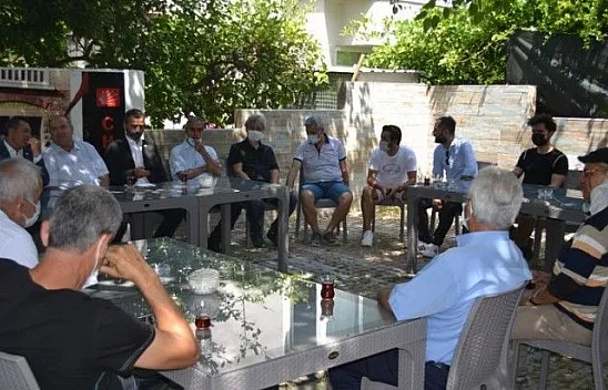 CHP'li Vekiller, Fethiye İlçe Binasında Partili İle Buluştu
