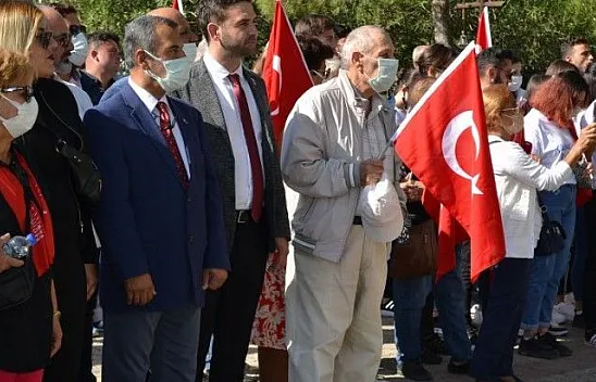 Güler, 'Yaşasın Cumhuriyet'