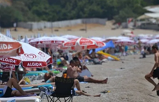 Kurban Bayramı Öncesi Ölüdeniz Tıklım Tıklım Doldu