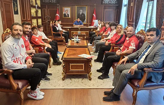 Milli sporculardan ziyaretler