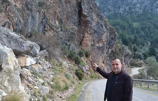 Muhtar Karaburun yetkililerden yardım istedi