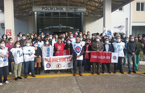 Sağlıkçılar iş bıraktı