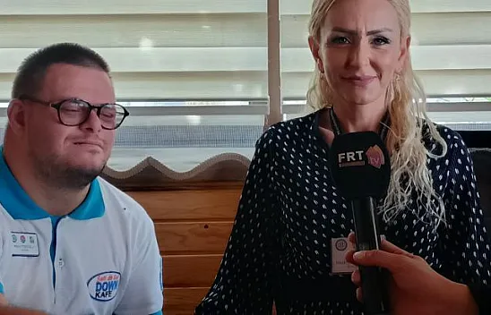 'Sen De Gel Down Cafe' misafirlerini bekliyor