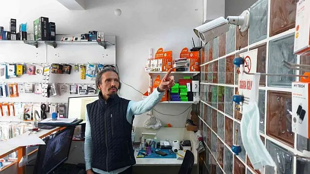 'Motosikletin sesini dinleyeceğim' dedi, üzerine binip gitti