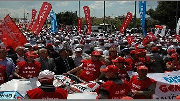 MUĞLA'DA 1 MAYIS KUTLAMASI