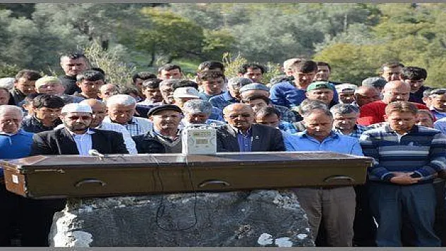  AV TÜFEĞİ İLE VURULAN ÇOBAN DEFNEDİLDİ