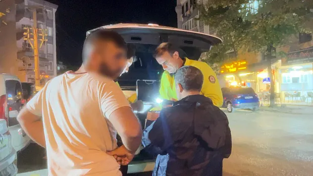 1,55 promil alkollü sürücü paniği, vatandaşlar peşinden koştu