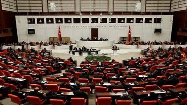 338 OY İLE KABUL EDİLDİ...