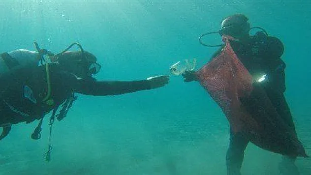 Bodrum Yarımadası deniz dibi temizliği çalışmaları başladı