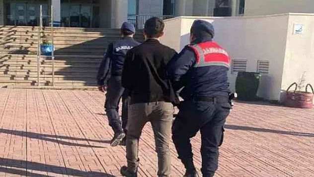 11 YIL HAPİS CEZASIYLA ARANIYORDU