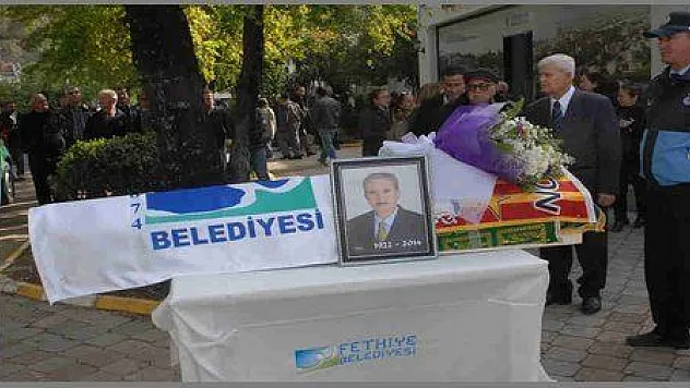 MEHMET ALPMAN 92 YAŞINDA VEVAT ETTİ (görüntülü)