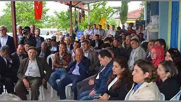 MUHTARLAR HASAN ÖZYER'İ BAKAN OLARAK GÖRMEK İSTİYORLAR