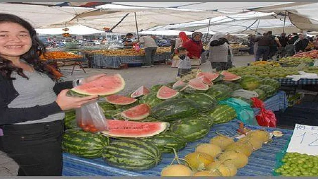   BAHAR MEYVELERİ GRAMLA SATILIYOR