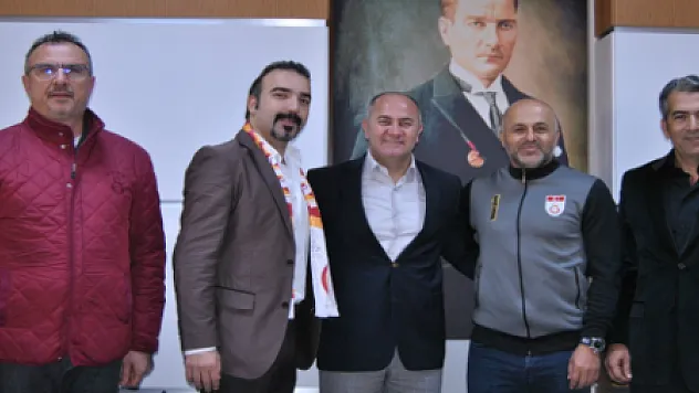 GALATASARAYLILAR DERNEĞİ''NDEN EMNİYETE ZİYARET...