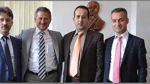 CEZAYİRLİOĞLU'NDAN SOYDEMİR'E ZİYARET