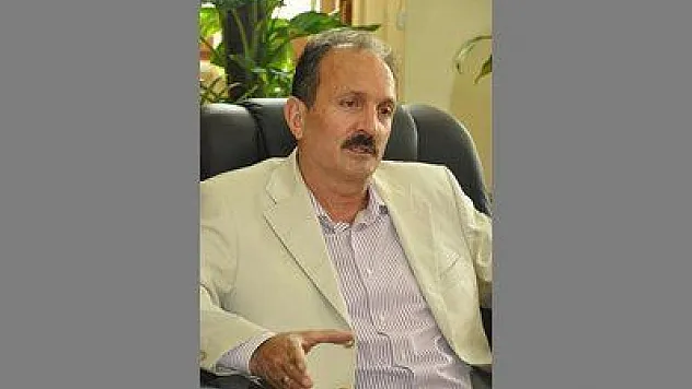 BAŞKAN SAATCI BAKAN EROĞLU'NA SORDU 'BAŞINIZ GÖĞE Mİ ERDİ'