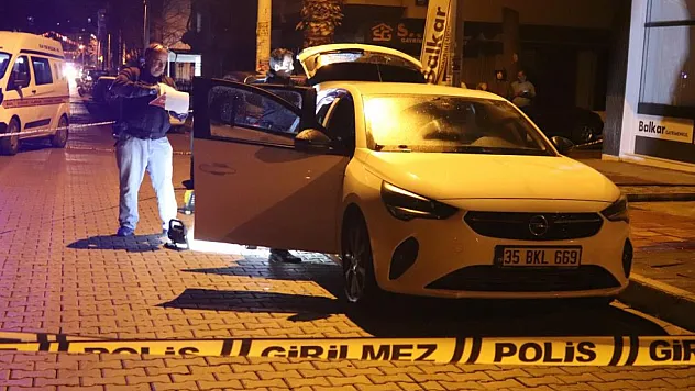 17 yaşındaki genç silahlı saldırı sonucu öldü