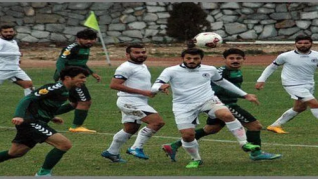 ŞİMŞEK YAĞMURLA GELDİ: 3 – 0