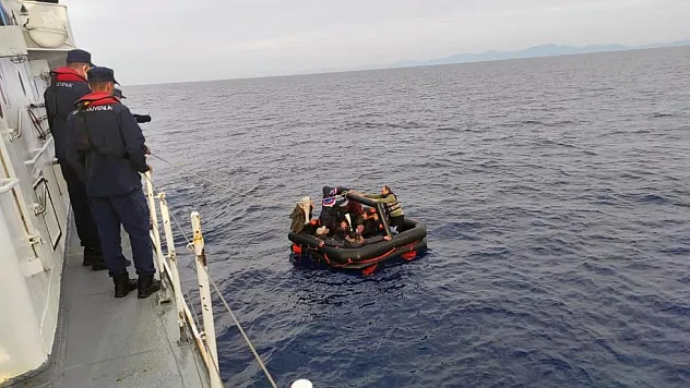 19 Düzensiz Göçmen Kurtarıldı