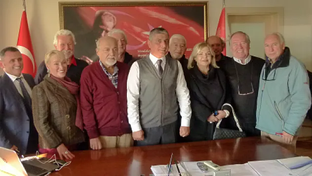 MIZIKACILAR POLİSE TAZİYE ZİYARETİNDE BULUNDU...