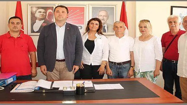 FETHİYE CHP'DE DEVİR-TESLİM (görüntülü)