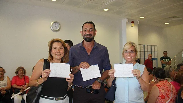 Marmaris'ten CHP'nin Cumhurbaşkanı adayı İnce'ye para gönderdiler