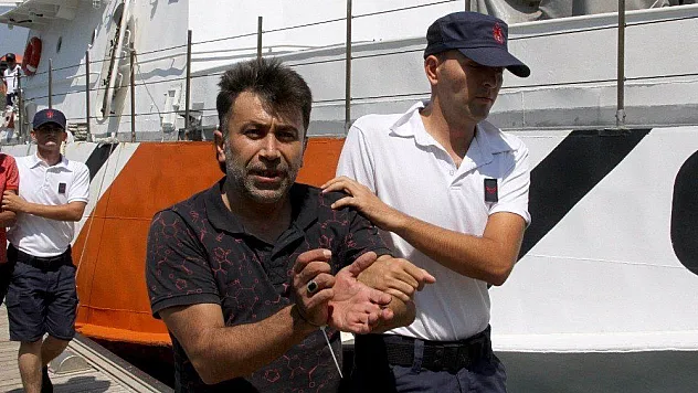 Fethiye'de 34 kaçak göçmen ile 3 organizatör yakalandı