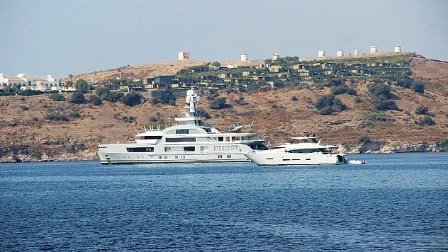 Dünya yıldızlarının gözdesi 'Cloudbreak' Bodrum'da