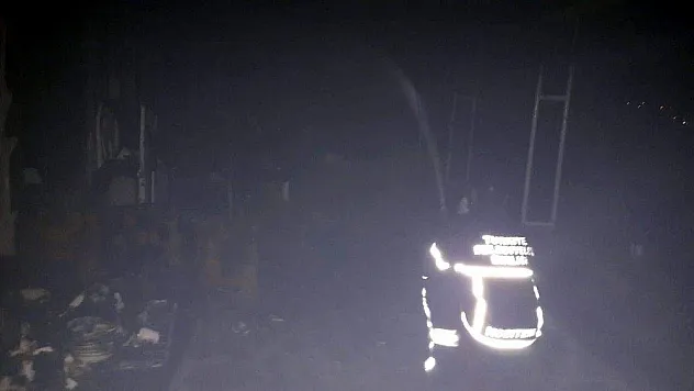 Datça'da 15 odalı pansiyon yangında kül oldu