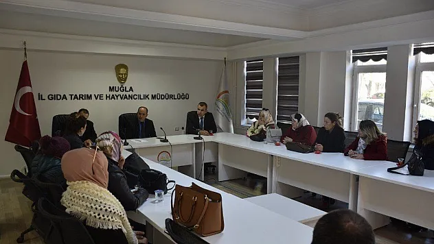 Kadın çiftçiler kooparatifçilik konusunda bilgilendirildi
