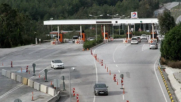 Tünel ücreti zamlanınca eski yol rağbet görüyor
